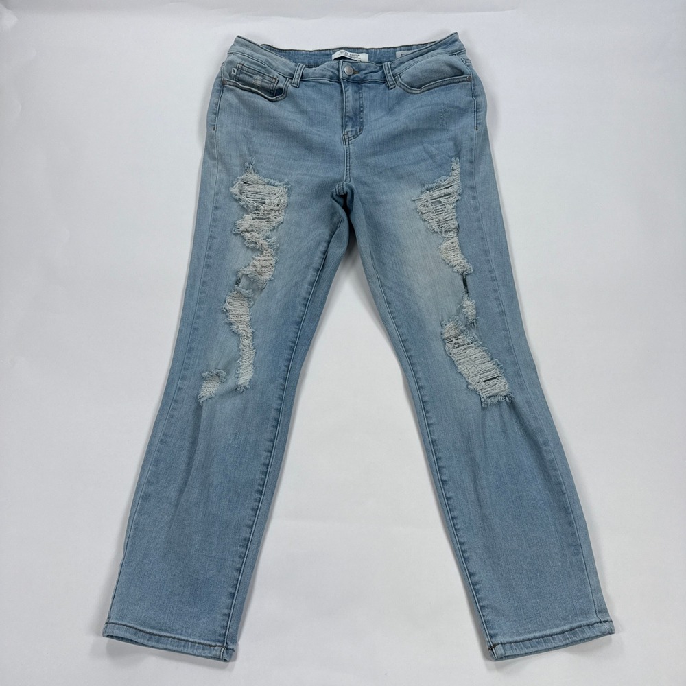 Judyโ Blue Womens Jeans 13/31 Light Wash Blue Distressed Boyfriend Fit JB8878